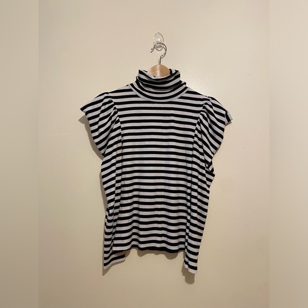 CHOOSY Striped Black and White Turtleneck Top. Size XS